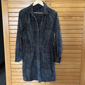 Gap (8) Long sleeve- knee length dress